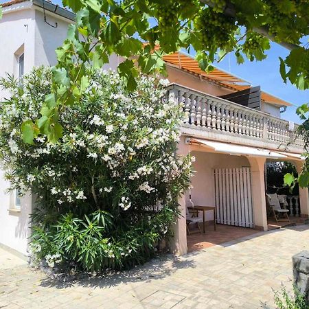 Lavanda Apartment كرك المظهر الخارجي الصورة