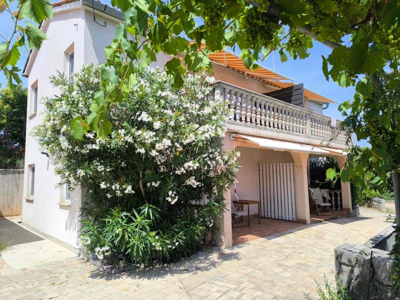 Lavanda Apartment كرك المظهر الخارجي الصورة